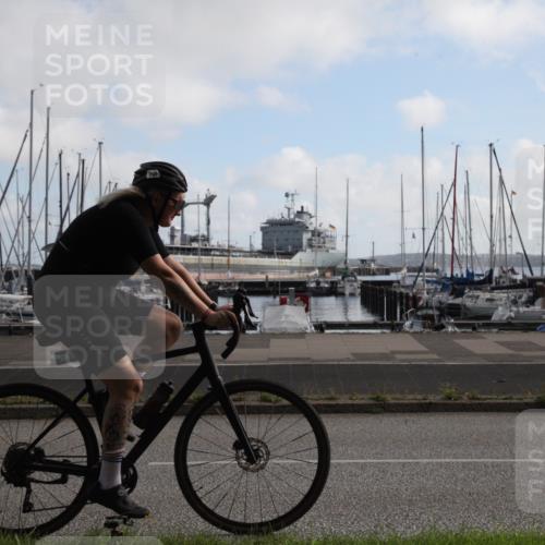 17.08.2025 - KN Förde Triathlon 2025 Yannick Fuchs http://msf.ph/oto/8618386 17.08.2025 09:57:18 Radfahren 166, 219, 237, 245 meine-sportfotos.de