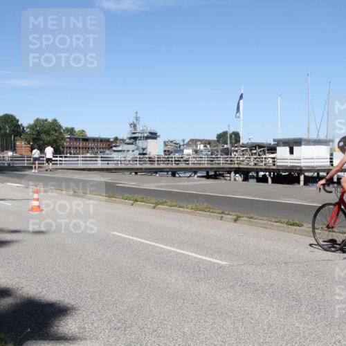 17.08.2025 - KN Förde Triathlon 2025 Yannick Fuchs http://msf.ph/oto/8618395 17.08.2025 13:00:47 Radfahren 395, 431, 447 meine-sportfotos.de