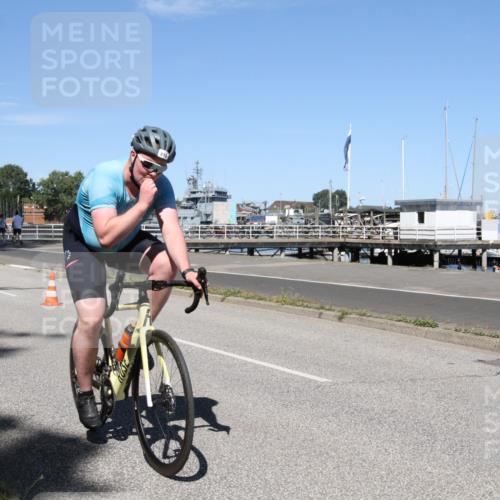 17.08.2025 - KN Förde Triathlon 2025 Yannick Fuchs http://msf.ph/oto/8618396 17.08.2025 13:00:53 Radfahren 395, 404, 424, 519 meine-sportfotos.de