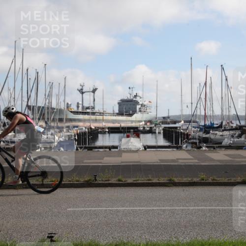 17.08.2025 - KN Förde Triathlon 2025 Yannick Fuchs http://msf.ph/oto/8618412 17.08.2025 09:57:52 Radfahren 120, 150, 243 meine-sportfotos.de