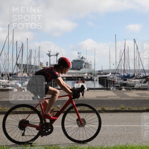 17.08.2025 - KN Förde Triathlon 2025 Yannick Fuchs http://msf.ph/oto/8618425 17.08.2025 09:58:16 Radfahren 143, 197, 249 meine-sportfotos.de