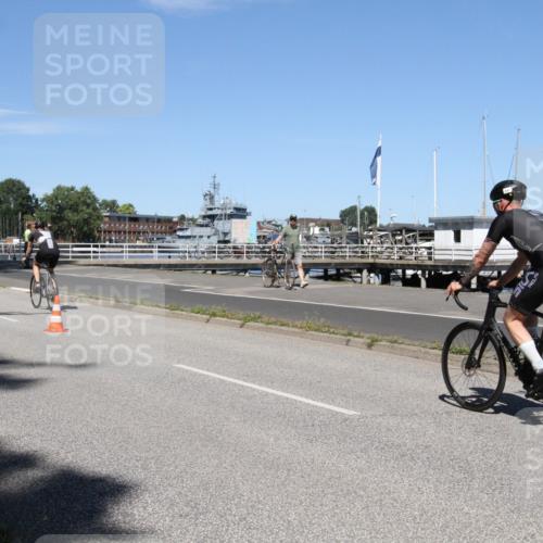 17.08.2025 - KN Förde Triathlon 2025 Yannick Fuchs http://msf.ph/oto/8618450 17.08.2025 13:01:59 Radfahren 450, 458, 502, 542 meine-sportfotos.de