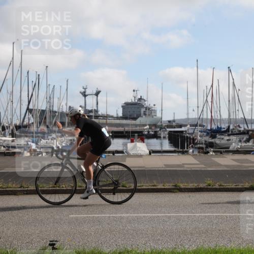 17.08.2025 - KN Förde Triathlon 2025 Yannick Fuchs http://msf.ph/oto/8618482 17.08.2025 10:00:07 Radfahren 118, 120, 173, 179, 189, 192, 240, 241, 248 meine-sportfotos.de