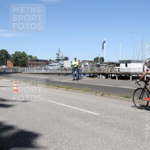 17.08.2025 - KN Förde Triathlon 2025 Yannick Fuchs http://msf.ph/oto/8618485 17.08.2025 13:02:41 Radfahren 411, 430, 472 meine-sportfotos.de
