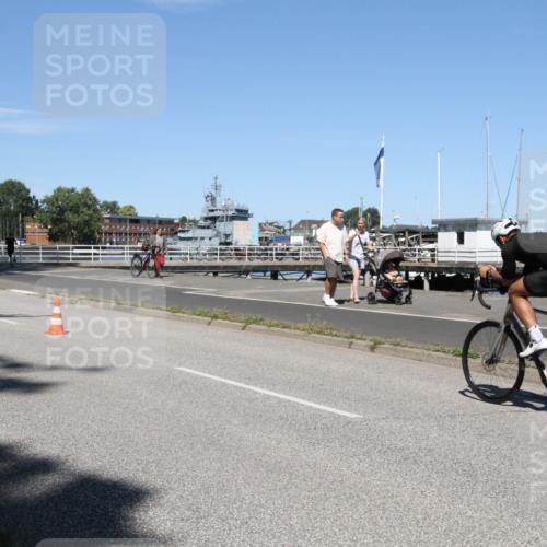 17.08.2025 - KN Förde Triathlon 2025 Yannick Fuchs http://msf.ph/oto/8618496 17.08.2025 13:03:02 Radfahren 446, 471, 473, 517 meine-sportfotos.de