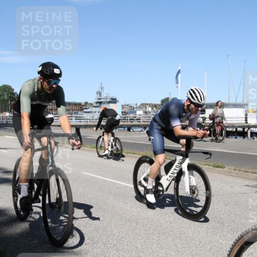 17.08.2025 - KN Förde Triathlon 2025 Yannick Fuchs http://msf.ph/oto/8618508 17.08.2025 13:03:12 Radfahren 398, 435, 437, 464, 473, 494, 509, 514, 515, 517, 520, 524, 549 meine-sportfotos.de