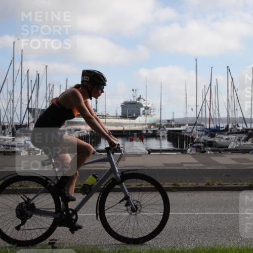 17.08.2025 - KN Förde Triathlon 2025 Yannick Fuchs http://msf.ph/oto/8618590 17.08.2025 10:03:24 Radfahren 158, 169 meine-sportfotos.de