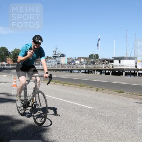 17.08.2025 - KN Förde Triathlon 2025 Yannick Fuchs http://msf.ph/oto/8618614 17.08.2025 13:05:09 Radfahren 432, 448, 493, 498, 518, 547 meine-sportfotos.de