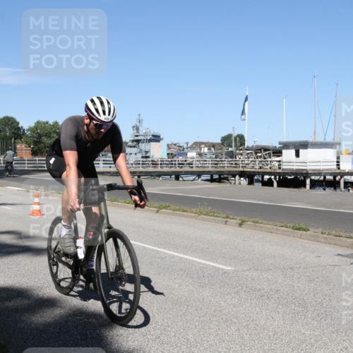 17.08.2025 - KN Förde Triathlon 2025 Yannick Fuchs http://msf.ph/oto/8618616 17.08.2025 13:05:11 Radfahren 432, 448, 493, 518, 547 meine-sportfotos.de