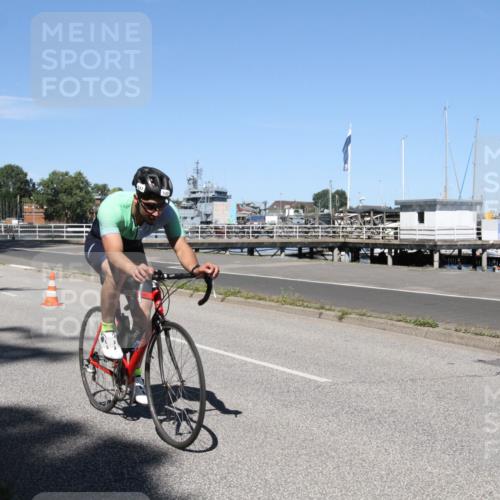 17.08.2025 - KN Förde Triathlon 2025 Yannick Fuchs http://msf.ph/oto/8618618 17.08.2025 13:05:12 Radfahren 432, 448, 493, 518, 547 meine-sportfotos.de