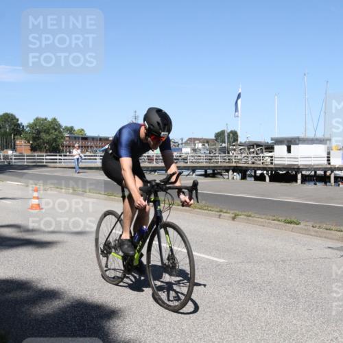 17.08.2025 - KN Förde Triathlon 2025 Yannick Fuchs http://msf.ph/oto/8618631 17.08.2025 13:05:30 Radfahren 409, 415, 443, 459, 462, 476, 479, 531, 534, 536 meine-sportfotos.de