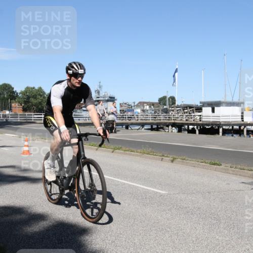 17.08.2025 - KN Förde Triathlon 2025 Yannick Fuchs http://msf.ph/oto/8618656 17.08.2025 13:06:05 Radfahren 421, 436, 453, 455, 483, 487, 500, 548 meine-sportfotos.de