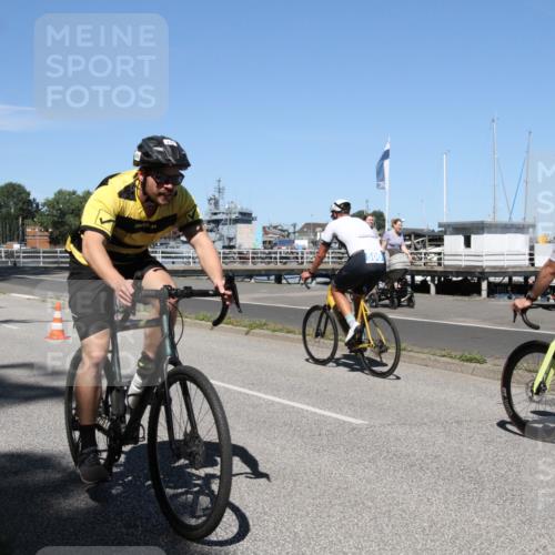 17.08.2025 - KN Förde Triathlon 2025 Yannick Fuchs http://msf.ph/oto/8618662 17.08.2025 13:06:10 Radfahren 403, 421, 453, 470, 483, 487, 500, 548 meine-sportfotos.de