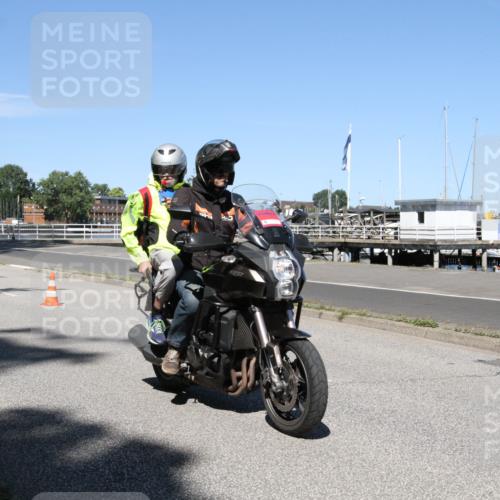 17.08.2025 - KN Förde Triathlon 2025 Yannick Fuchs http://msf.ph/oto/8618706 17.08.2025 13:06:54 Radfahren 413, 415, 417, 422, 426 meine-sportfotos.de
