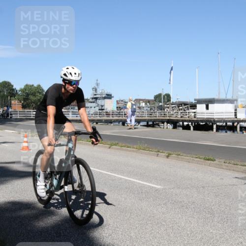 17.08.2025 - KN Förde Triathlon 2025 Yannick Fuchs http://msf.ph/oto/8618724 17.08.2025 13:07:21 Radfahren 423, 462, 479, 491, 504, 513, 534 meine-sportfotos.de