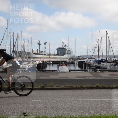 17.08.2025 - KN Förde Triathlon 2025 Yannick Fuchs http://msf.ph/oto/8618728 17.08.2025 10:06:15 Radfahren 167, 196, 199, 244 meine-sportfotos.de