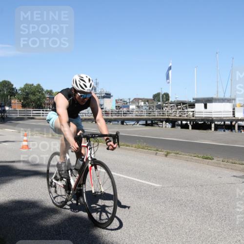 17.08.2025 - KN Förde Triathlon 2025 Yannick Fuchs http://msf.ph/oto/8618757 17.08.2025 13:08:03 Radfahren 419, 490, 526 meine-sportfotos.de