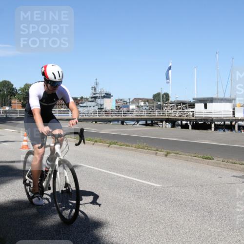 17.08.2025 - KN Förde Triathlon 2025 Yannick Fuchs http://msf.ph/oto/8618759 17.08.2025 13:08:07 Radfahren 420, 477, 490, 525, 526, 540 meine-sportfotos.de