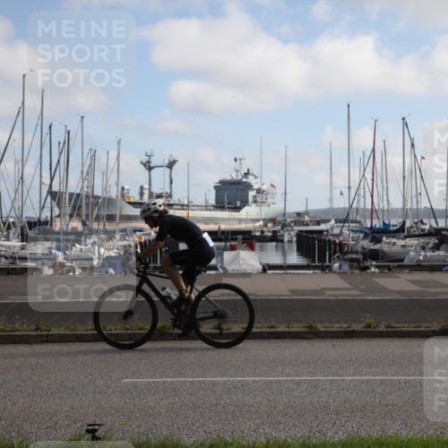 17.08.2025 - KN Förde Triathlon 2025 Yannick Fuchs http://msf.ph/oto/8618789 17.08.2025 10:08:34 Radfahren 190, 199, 212 meine-sportfotos.de