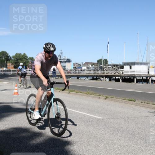 17.08.2025 - KN Förde Triathlon 2025 Yannick Fuchs http://msf.ph/oto/8618824 17.08.2025 13:09:10 Radfahren 410, 440, 504, 529, 538 meine-sportfotos.de