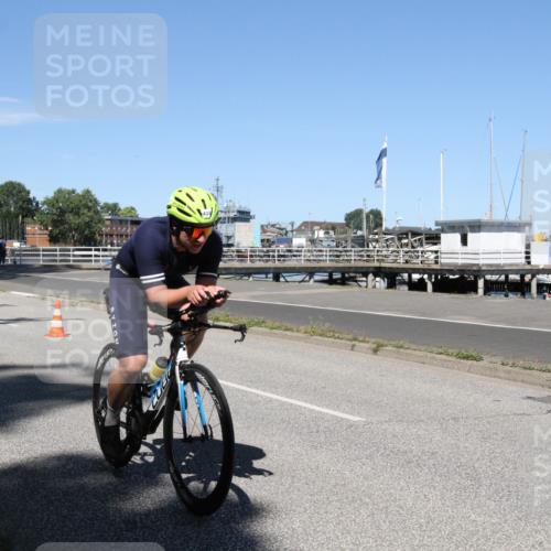 17.08.2025 - KN Förde Triathlon 2025 Yannick Fuchs http://msf.ph/oto/8618836 17.08.2025 13:09:40 Radfahren 431, 456, 457, 496, 519 meine-sportfotos.de