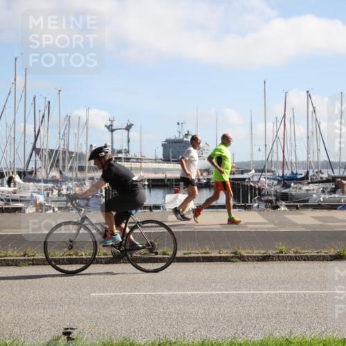 17.08.2025 - KN Förde Triathlon 2025 Yannick Fuchs http://msf.ph/oto/8618873 17.08.2025 10:16:40 Radfahren  meine-sportfotos.de