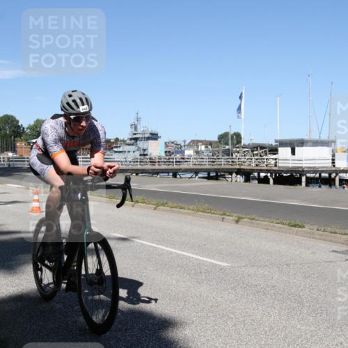 17.08.2025 - KN Förde Triathlon 2025 Yannick Fuchs http://msf.ph/oto/8618885 17.08.2025 13:10:30 Radfahren 424, 442, 541 meine-sportfotos.de