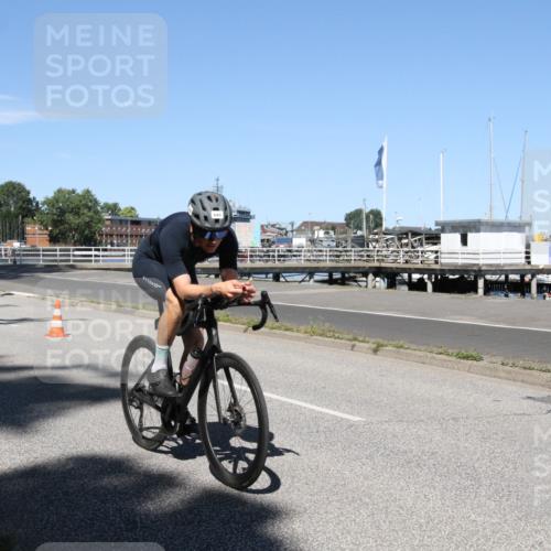 17.08.2025 - KN Förde Triathlon 2025 Yannick Fuchs http://msf.ph/oto/8618891 17.08.2025 13:10:41 Radfahren 440, 508, 528, 541 meine-sportfotos.de