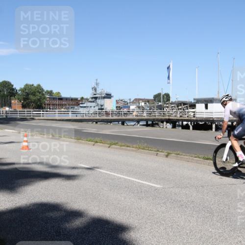 17.08.2025 - KN Förde Triathlon 2025 Yannick Fuchs http://msf.ph/oto/8618902 17.08.2025 13:11:02 Radfahren 410, 437, 456, 512 meine-sportfotos.de