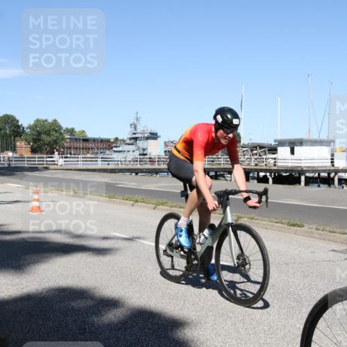 17.08.2025 - KN Förde Triathlon 2025 Yannick Fuchs http://msf.ph/oto/8618915 17.08.2025 13:11:20 Radfahren 395, 401, 446, 457, 472, 492, 517, 519, 527, 538 meine-sportfotos.de