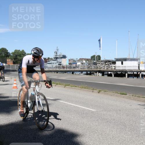 17.08.2025 - KN Förde Triathlon 2025 Yannick Fuchs http://msf.ph/oto/8618930 17.08.2025 13:11:27 Radfahren 401, 416, 446, 457, 472, 492, 517, 520, 527 meine-sportfotos.de