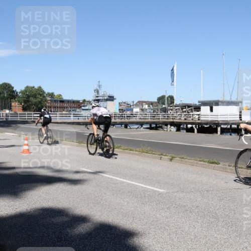 17.08.2025 - KN Förde Triathlon 2025 Yannick Fuchs http://msf.ph/oto/8618939 17.08.2025 13:11:35 Radfahren 402, 411, 416, 460, 461, 467, 502, 510, 520 meine-sportfotos.de