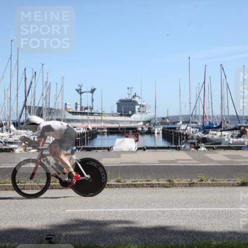 17.08.2025 - KN Förde Triathlon 2025 Yannick Fuchs http://msf.ph/oto/8618964 17.08.2025 11:03:09 Radfahren 263, 269, 273, 278, 280, 287 meine-sportfotos.de