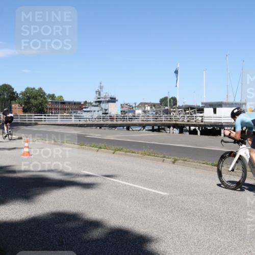17.08.2025 - KN Förde Triathlon 2025 Yannick Fuchs http://msf.ph/oto/8619000 17.08.2025 13:12:57 Radfahren 395, 401, 406, 411, 435, 446, 452, 460, 509, 512, 517, 535 meine-sportfotos.de