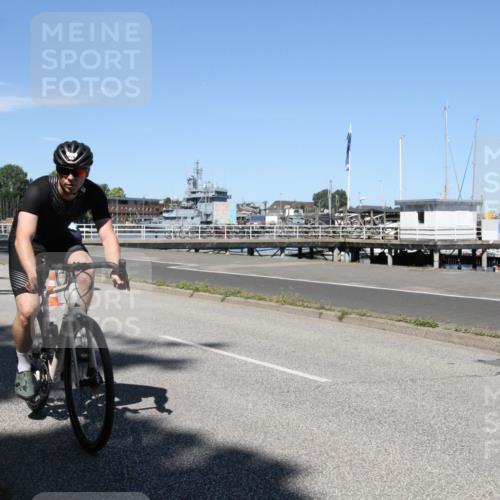 17.08.2025 - KN Förde Triathlon 2025 Yannick Fuchs http://msf.ph/oto/8619002 17.08.2025 13:12:58 Radfahren 395, 401, 406, 411, 435, 446, 452, 460, 469, 509, 512, 517, 535 meine-sportfotos.de