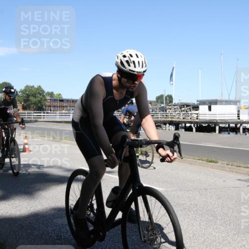 17.08.2025 - KN Förde Triathlon 2025 Yannick Fuchs http://msf.ph/oto/8619034 17.08.2025 13:13:33 Radfahren 409, 464, 484, 492, 510, 514, 524 meine-sportfotos.de