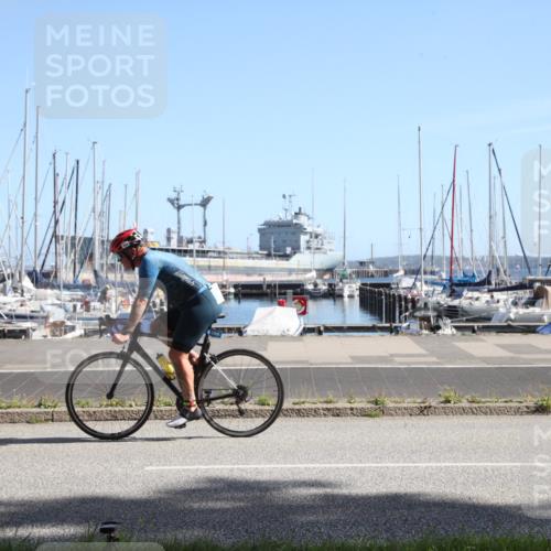 17.08.2025 - KN Förde Triathlon 2025 Yannick Fuchs http://msf.ph/oto/8619043 17.08.2025 11:07:07 Radfahren 295, 304, 389 meine-sportfotos.de