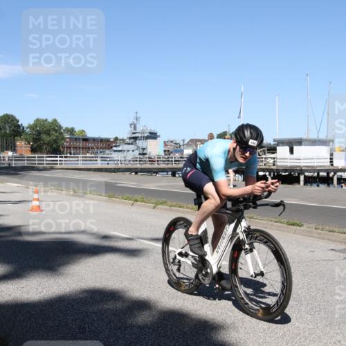 17.08.2025 - KN Förde Triathlon 2025 Yannick Fuchs http://msf.ph/oto/8619065 17.08.2025 13:14:19 Radfahren 406, 415, 475, 494 meine-sportfotos.de