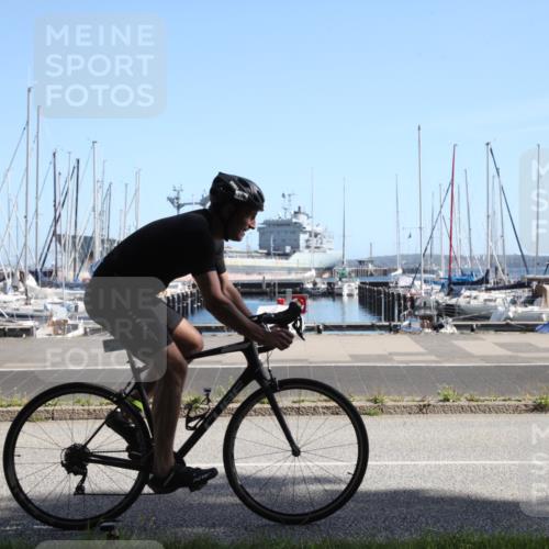 17.08.2025 - KN Förde Triathlon 2025 Yannick Fuchs http://msf.ph/oto/8619071 17.08.2025 11:08:08 Radfahren 297, 299, 309 meine-sportfotos.de