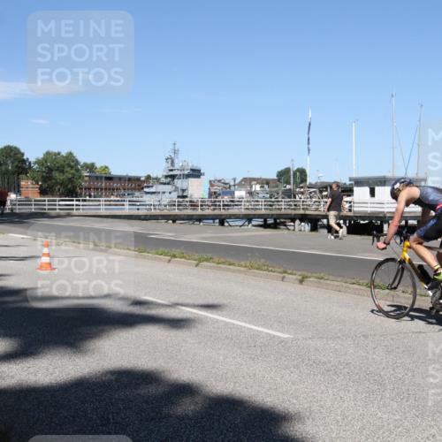 17.08.2025 - KN Förde Triathlon 2025 Yannick Fuchs http://msf.ph/oto/8619099 17.08.2025 13:14:56 Radfahren 501, 549 meine-sportfotos.de