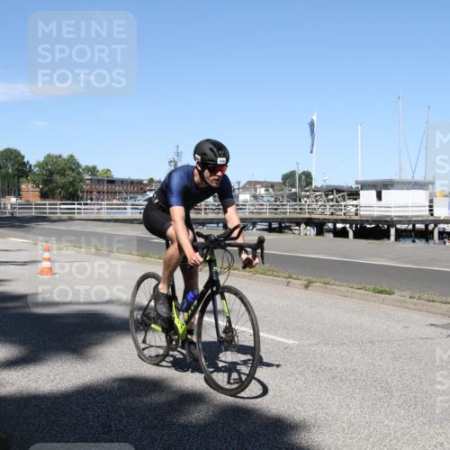 17.08.2025 - KN Förde Triathlon 2025 Yannick Fuchs http://msf.ph/oto/8619104 17.08.2025 13:15:04 Radfahren 409, 430, 549 meine-sportfotos.de