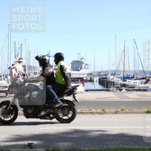17.08.2025 - KN Förde Triathlon 2025 Yannick Fuchs http://msf.ph/oto/8619105 17.08.2025 11:09:01 Radfahren 264, 601, 615, 643 meine-sportfotos.de