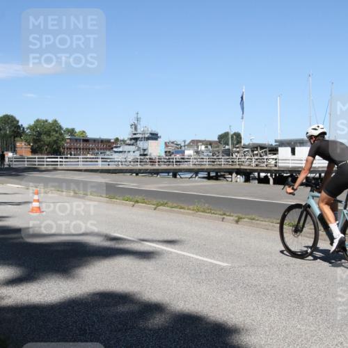 17.08.2025 - KN Förde Triathlon 2025 Yannick Fuchs http://msf.ph/oto/8619119 17.08.2025 13:15:27 Radfahren 412, 432, 465, 478, 493, 513 meine-sportfotos.de