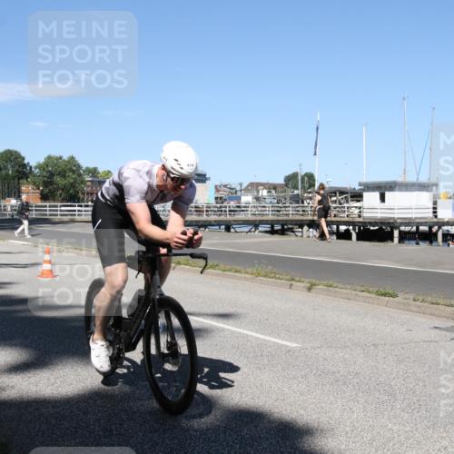 17.08.2025 - KN Förde Triathlon 2025 Yannick Fuchs http://msf.ph/oto/8619125 17.08.2025 13:15:40 Radfahren 414, 419, 422, 487, 500, 523 meine-sportfotos.de