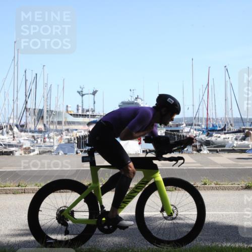 17.08.2025 - KN Förde Triathlon 2025 Yannick Fuchs http://msf.ph/oto/8619134 17.08.2025 11:09:37 Radfahren 266, 316, 331, 607, 633 meine-sportfotos.de