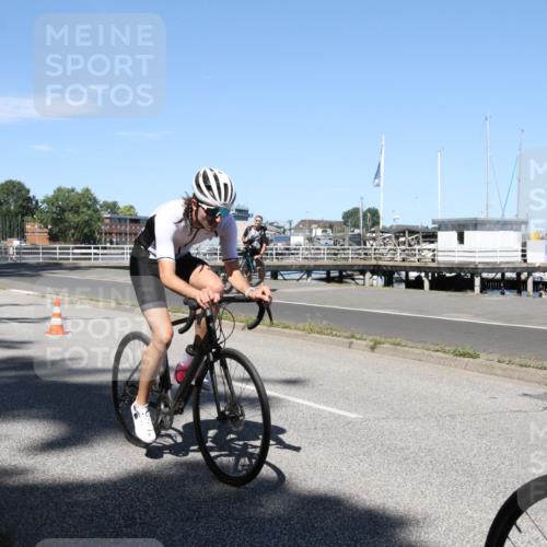 17.08.2025 - KN Förde Triathlon 2025 Yannick Fuchs http://msf.ph/oto/8619207 17.08.2025 13:17:10 Radfahren 412, 419, 465, 483, 544 meine-sportfotos.de