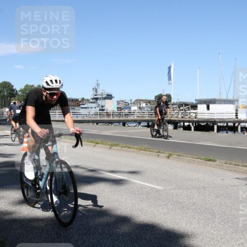 17.08.2025 - KN Förde Triathlon 2025 Yannick Fuchs http://msf.ph/oto/8619223 17.08.2025 13:17:25 Radfahren 417, 425, 428, 431, 441, 445, 500 meine-sportfotos.de
