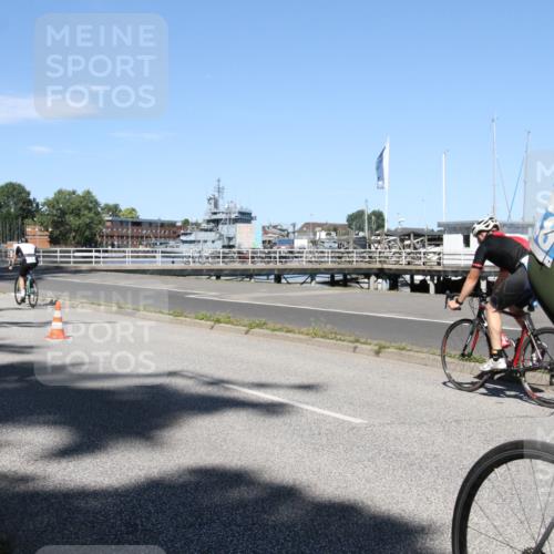 17.08.2025 - KN Förde Triathlon 2025 Yannick Fuchs http://msf.ph/oto/8619254 17.08.2025 13:17:54 Radfahren 357, 397, 421, 427, 433, 455, 462, 479, 532, 548 meine-sportfotos.de