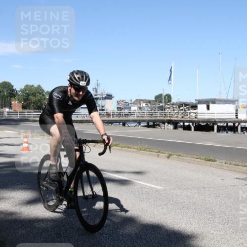 17.08.2025 - KN Förde Triathlon 2025 Yannick Fuchs http://msf.ph/oto/8619263 17.08.2025 13:18:09 Radfahren 420, 454, 459, 504, 507 meine-sportfotos.de