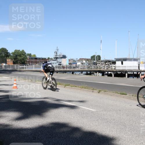 17.08.2025 - KN Förde Triathlon 2025 Yannick Fuchs http://msf.ph/oto/8619266 17.08.2025 13:18:14 Radfahren 454, 504, 507 meine-sportfotos.de